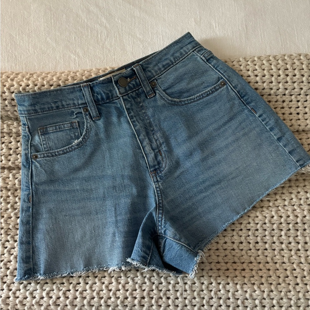 Universal Thread 90’s Cutoff Shorts